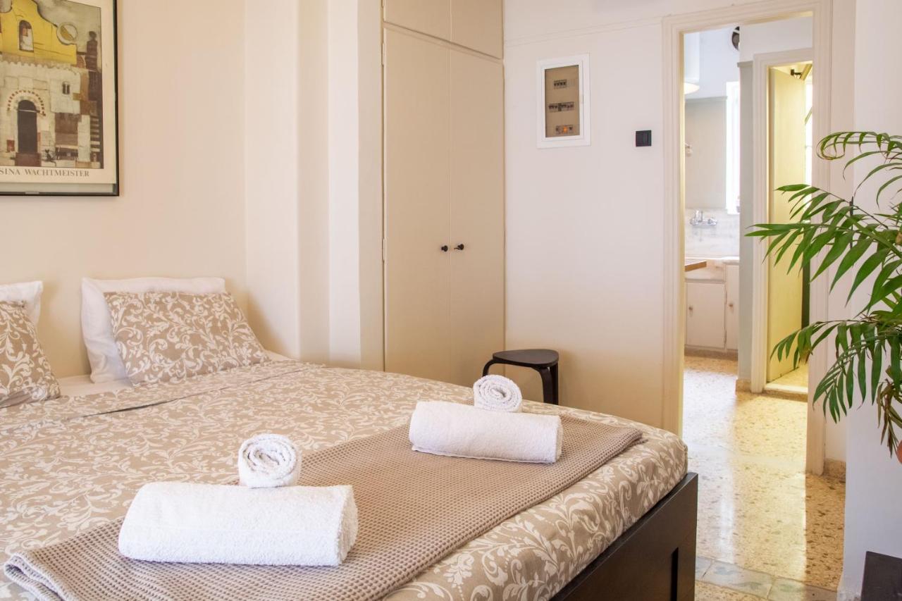 Mosaics Central Studio Apartm With Acropolis View Athena Bagian luar foto